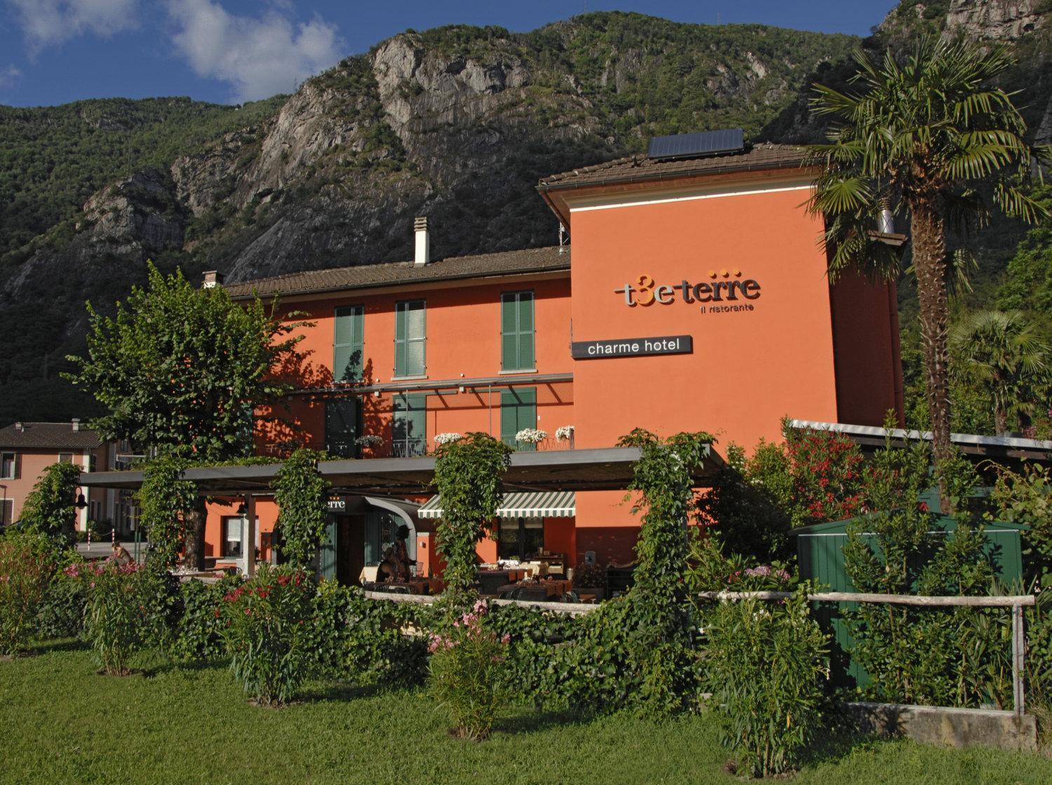 Ristorante Charme Hotel Tre Terre Ponte Brolla Buitenkant foto
